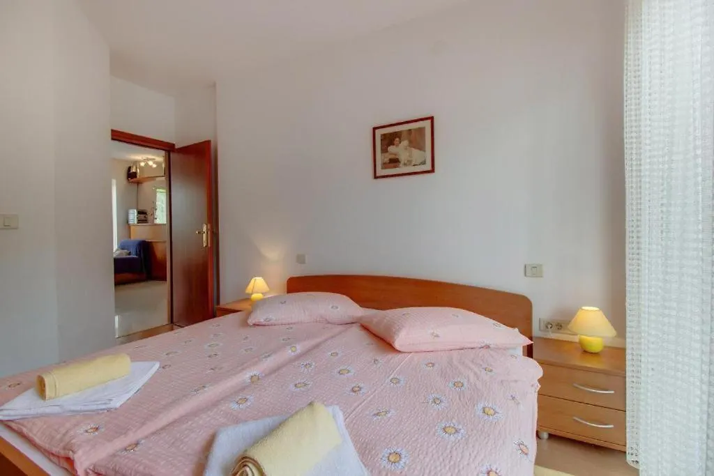 Toic Apartment Mali Losinj