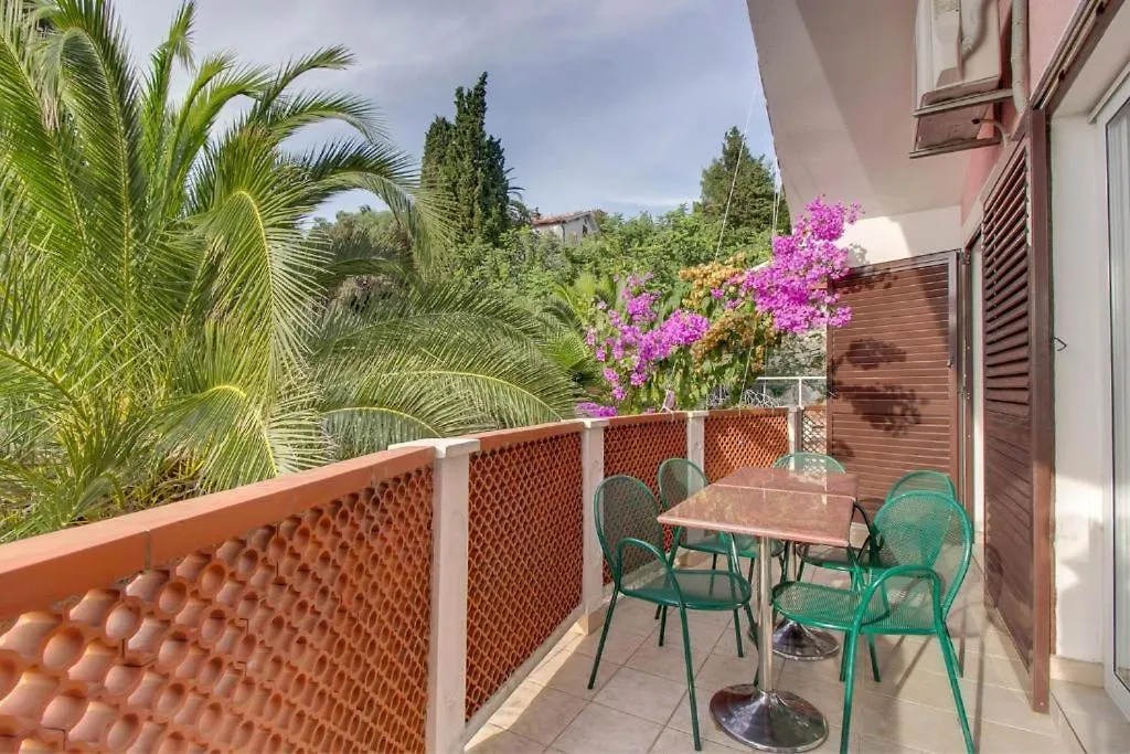 Toic Apartment Mali Losinj