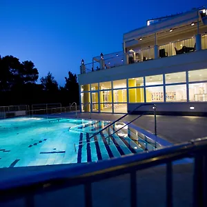 4* Hotel Aurora